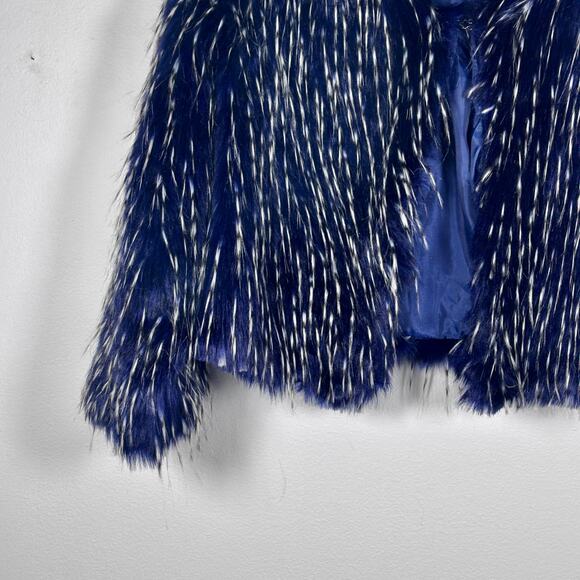 Navy Blue & White Faux Fur Jacket Cardigan Banana U.S.A. Size M Pre-Loved - Picture 6 of 14